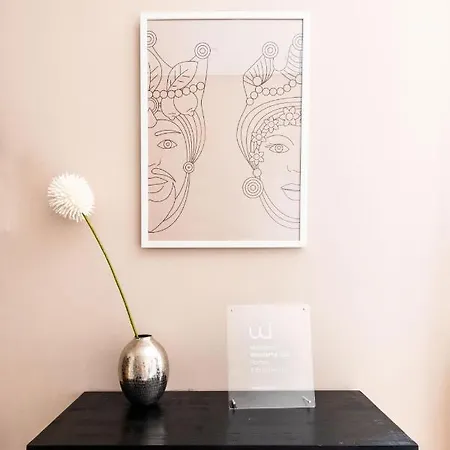 Villena Plaza By Wonderful Italy